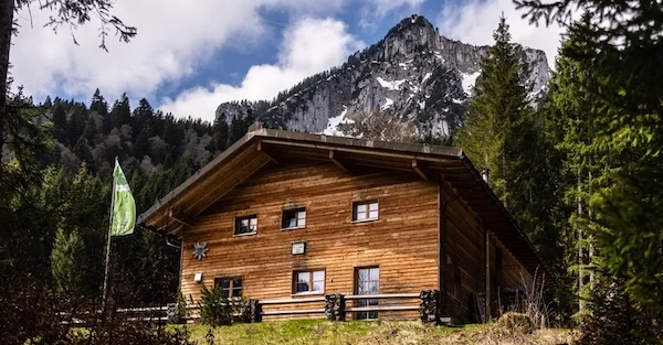 Innenansicht Alpenhütte | © DAV/Wolfgang Ehn