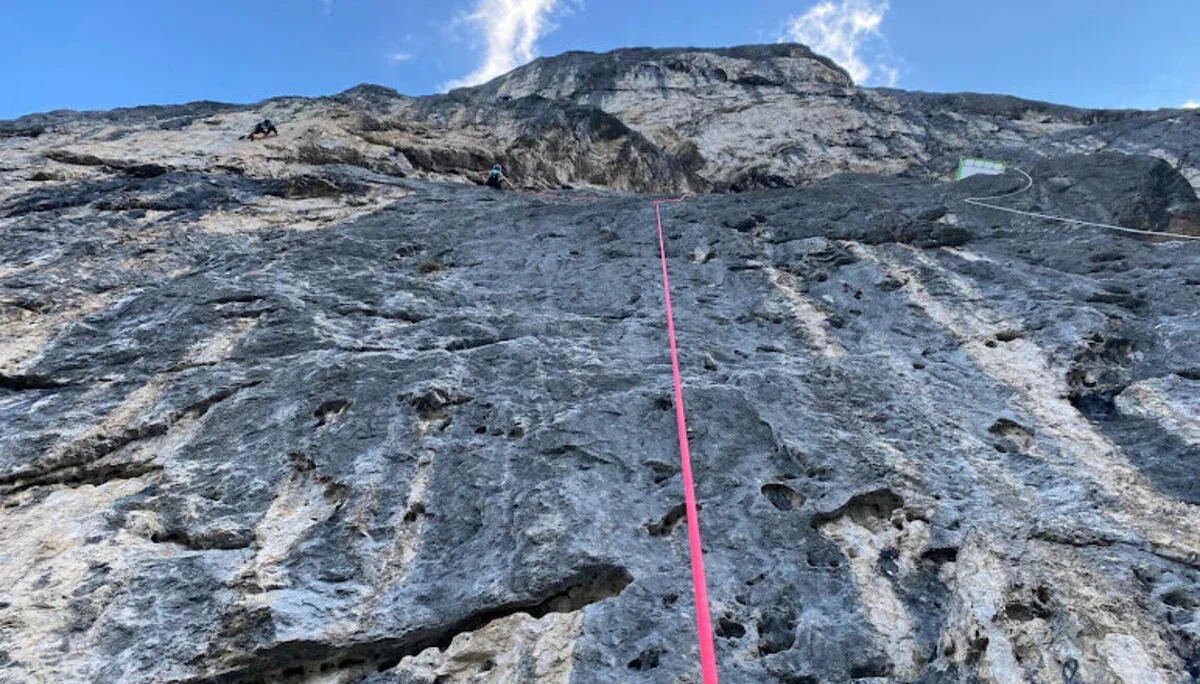 Die schwarze Wand | © Hannah Bär