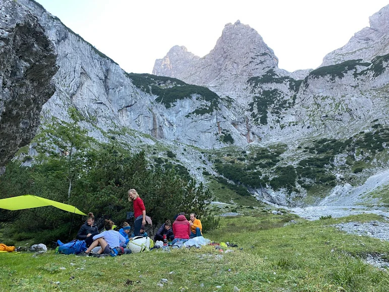 Die schwarze Wand | © Hannah Bär